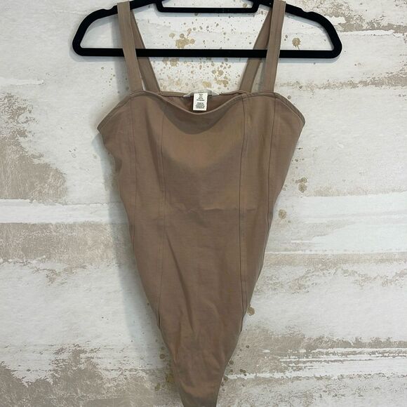 H&M bodysuit (nwot) - Size Small - Picture 1 of 3